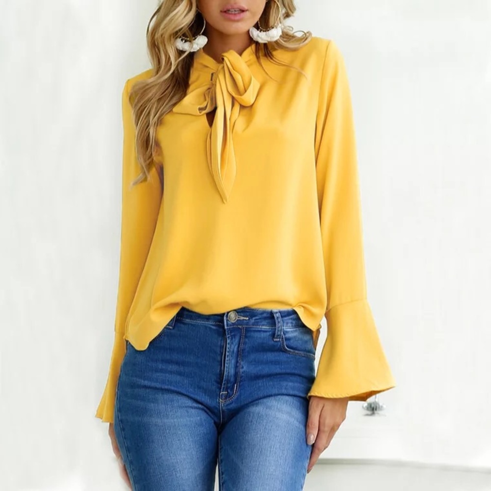 Yellow top with bow - Picture 2 of 7